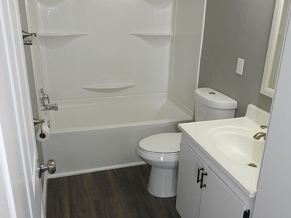 3rd image of 415 W Singleton St #7