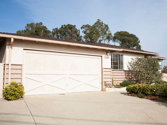 3rd image of 2501 Sunset Dr