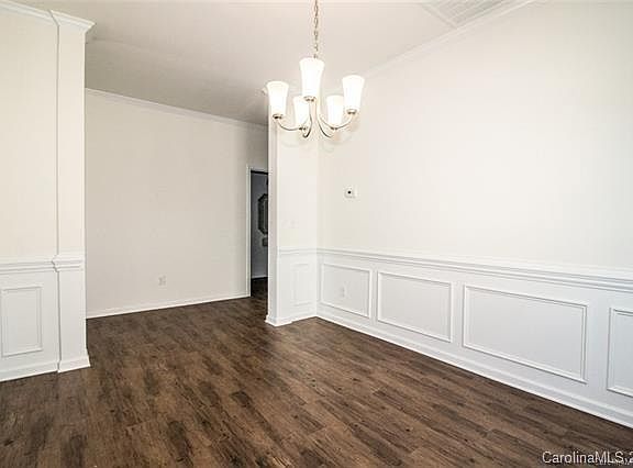 5th image of 115 Queensway Ln #65