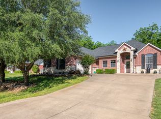 8909 Ravenswood Rd, Granbury, TX 76049