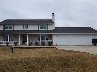 28548 Summer St, Rock Falls, IL 61071