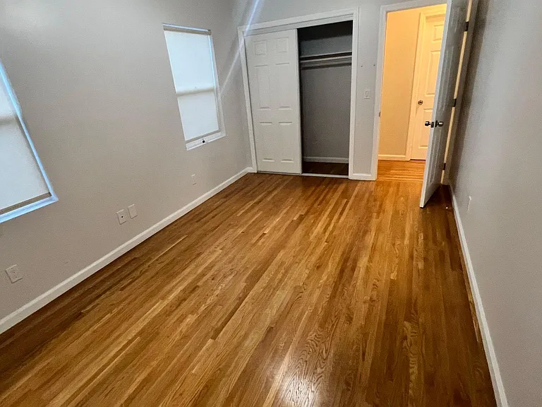 18154 Rayen St — Photo 23