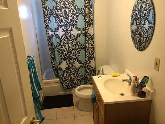 2nd image of 720 Massachusetts Ave APT 2