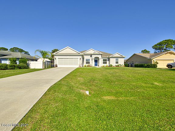 4th image of 361 Vin Rose Cir SE