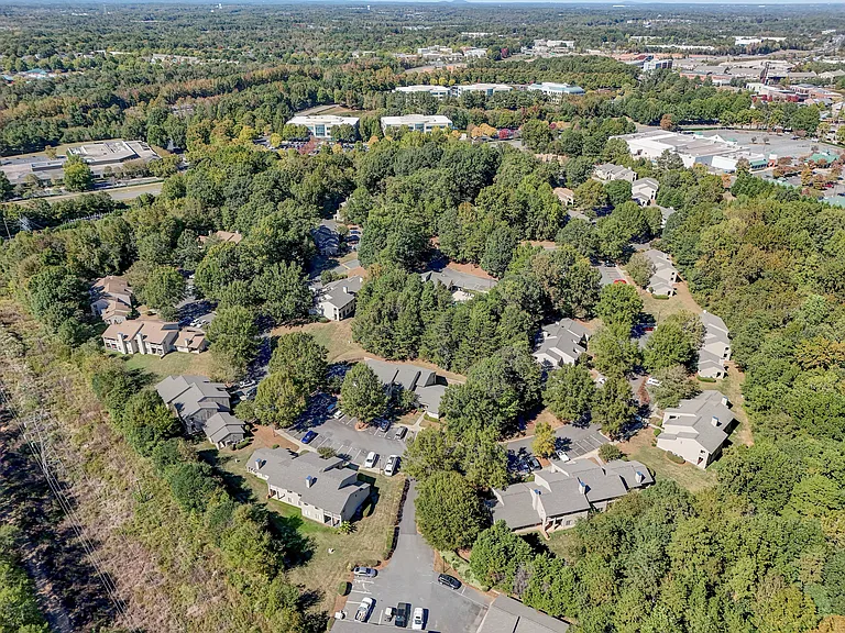 Peachtree Drone 16