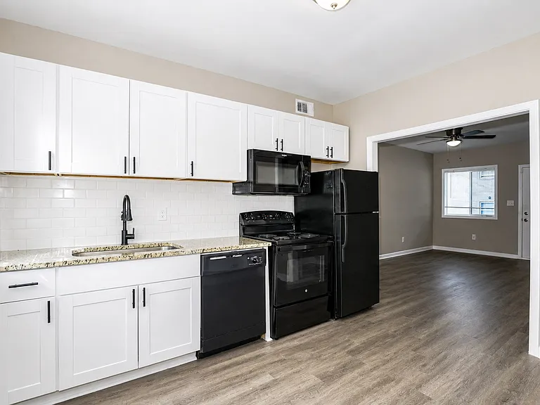 359 Lanier St NW #1 — Photo 7