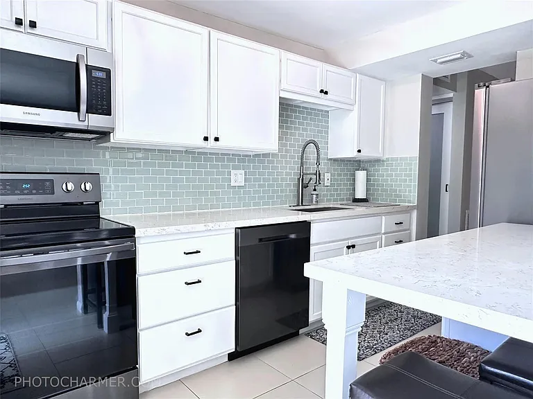 1301 River Reach Dr #201 — Photo 6