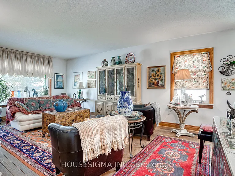 261 Johnston Ave — Photo 6