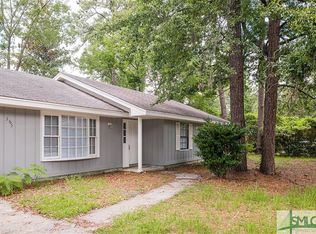 565 Briar Cir, Hinesville, GA 31313