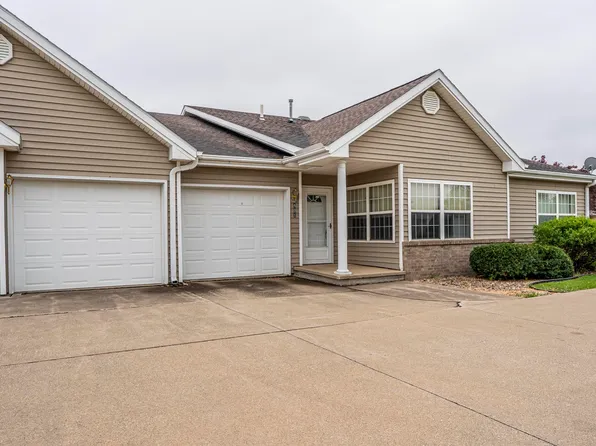 790 Cedar View Dr APT 401, Le Mars, IA 51031
