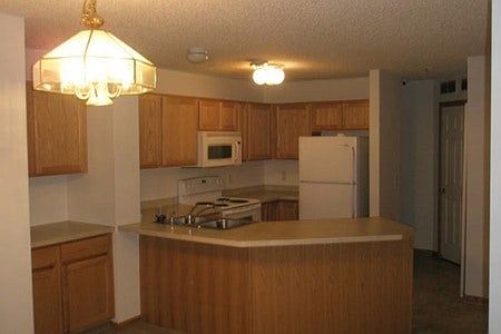3rd image of 2505 Yellowstone Dr