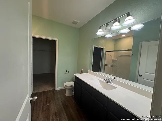 8607 Rock Mdw — Photo 40