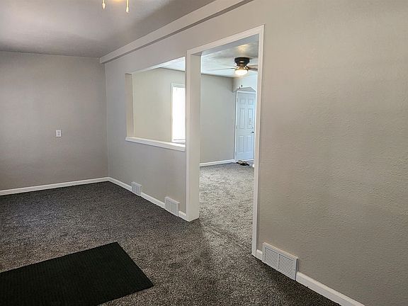 5th image of 706 Willard Ave