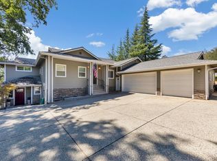 13715 Gold Country Dr, Penn Valley, CA