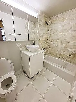 Rented by Point NYC | media 11