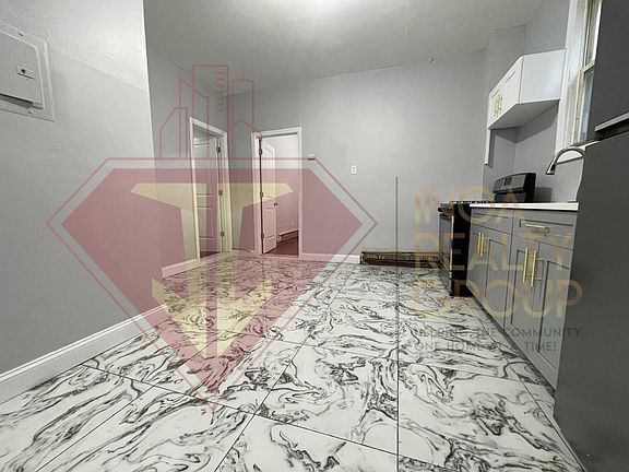 Kitchen (Heating covers being replaced)