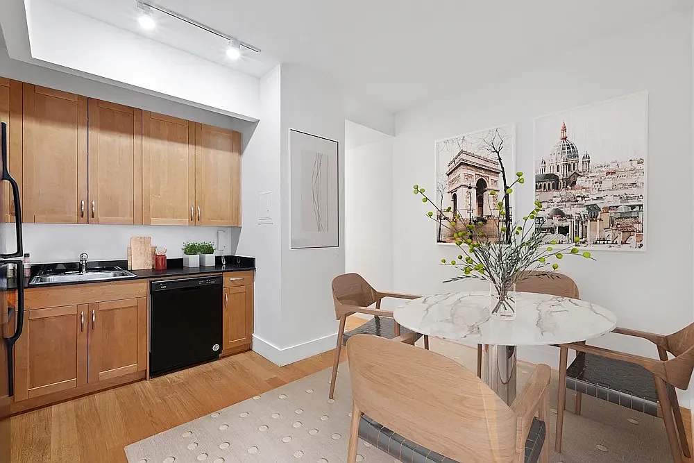 63 Wall Street — Photo 1