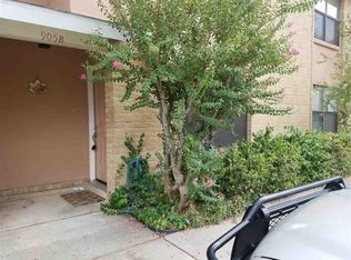 905 Castle Heights Dr, Laredo, TX 78041