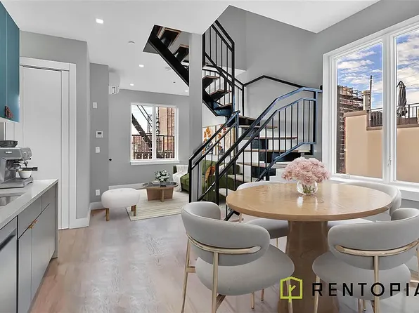 725 Metropolitan Avenue image 1 of 8