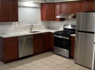 511 Cumberland St, Gloucester City, NJ 08030