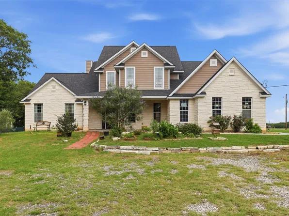 3860 Grapevine Dr, Bryan, TX 77807