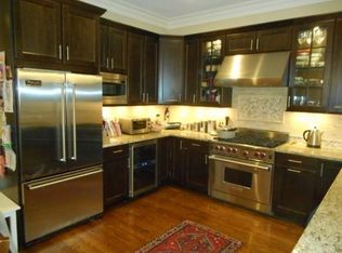 3423 N Seminary Ave #1S, Chicago, IL 60657