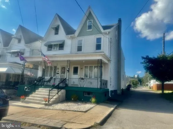 517 W Chestnut St, Frackville, PA 17931