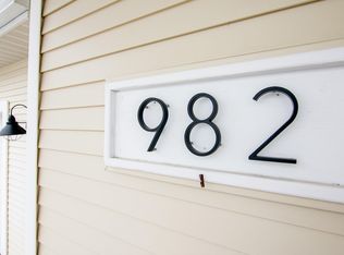 982 Napolean Way, Traverse City, MI 49696