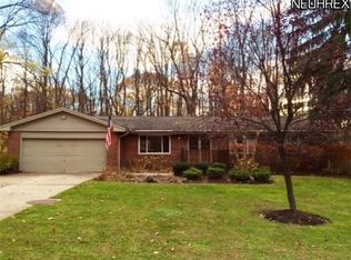 10834 Valley View Rd, Northfield, OH 44067