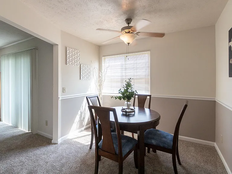 Fairfield Pointe — Photo 34