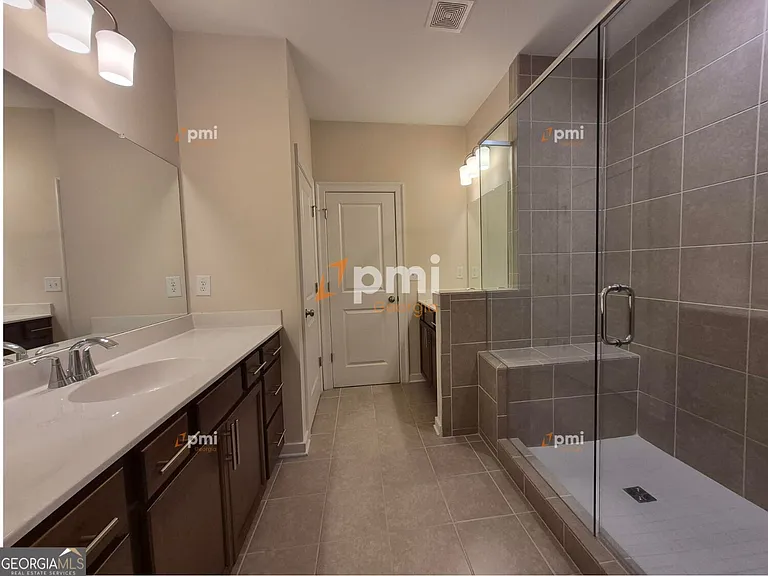 1807 Brandsford Ln NW — Photo 13