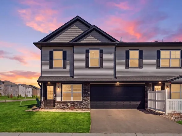5245 Long Pointe Pass, Saint Paul, MN 55129
