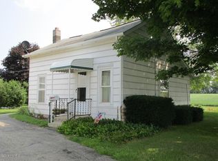 4311 Milnes Rd, Hillsdale, MI 49242