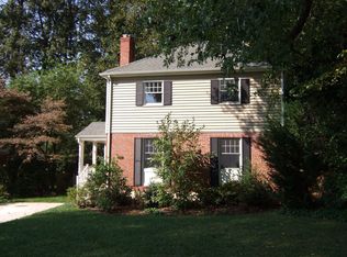 2908 Marshall St, Falls Church, VA 22042