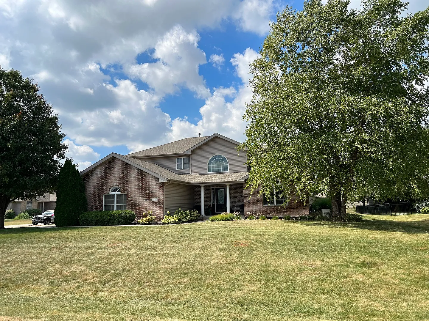 1137 Pheasant Rdg photo 1