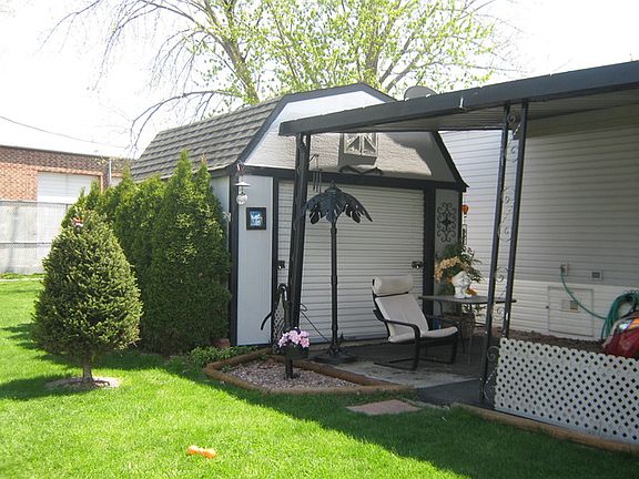 4th image of 8800 S Harlem Ave Trailer 1700