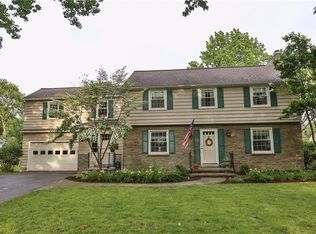 498 Antlers Dr, Rochester, NY 14618