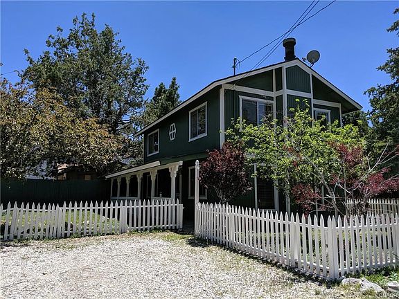 4th image of 2112 2nd Ln