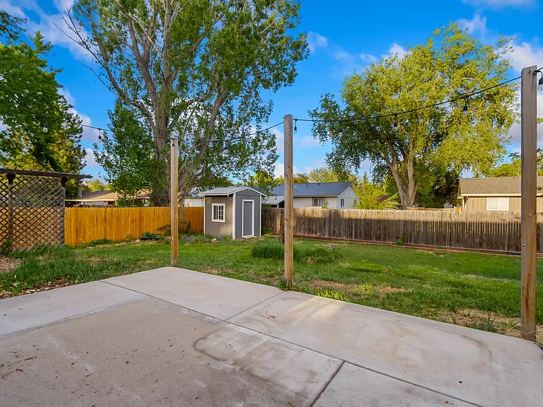 2912 Loch Lomond Dr — Photo 22
