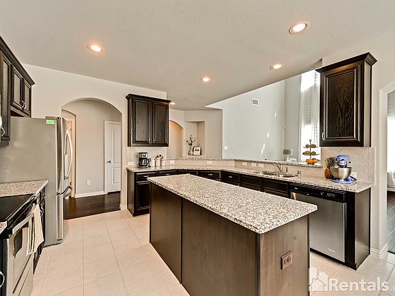 3rd image of 11212 Hubbard Creek Dr