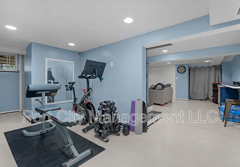 808 S Beechfield Ave — Photo 7