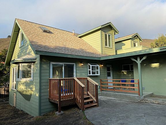 2nd image of 581 Loma Vista Ter