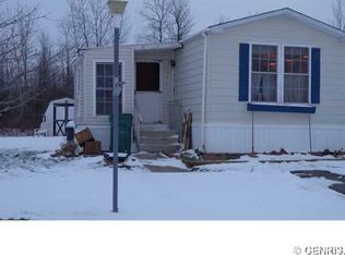 327 Sunset Dr, Holley, NY 14470