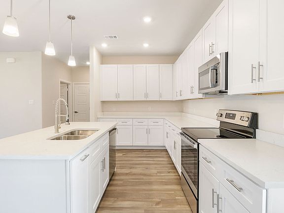 5th image of 2515 Austin Ct