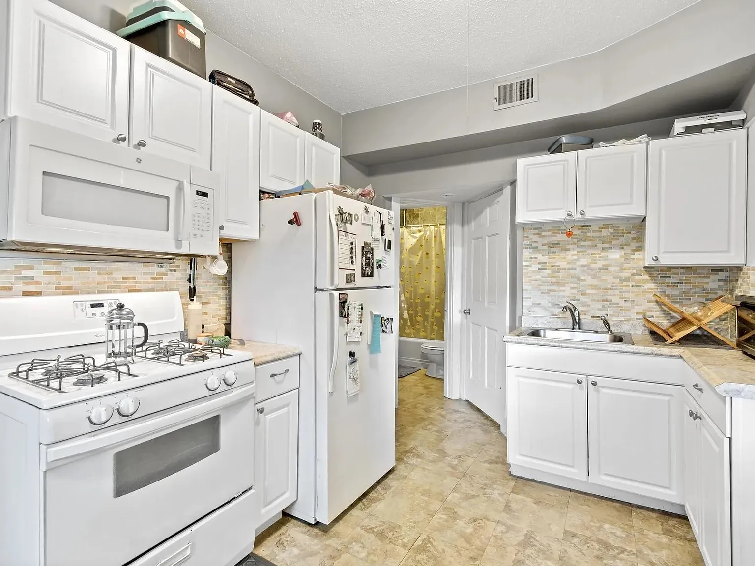 2 bed, 1150 sqft, $1,800 — Photo 3