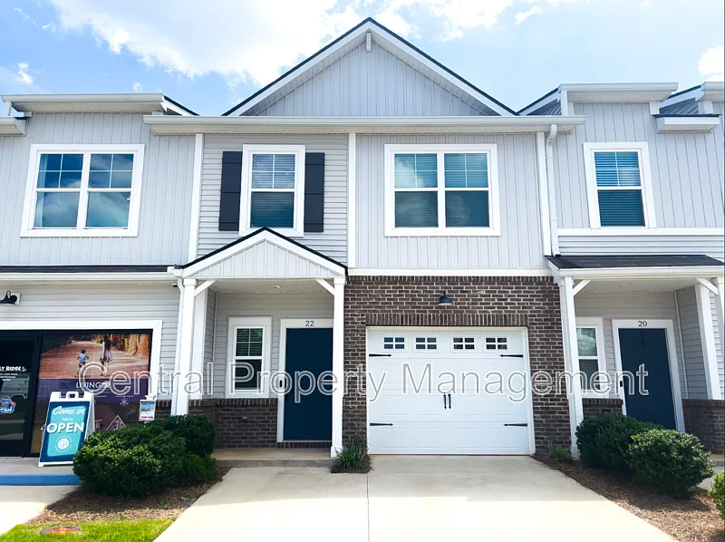 22 Camden Woods Trl