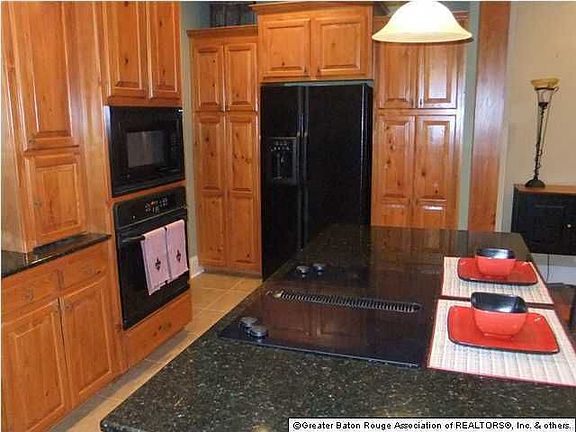 5th image of 2848 Muirfield Dr