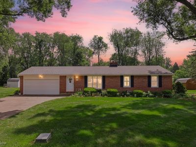 7612 Seel Ave NW, North Canton, OH, 44720