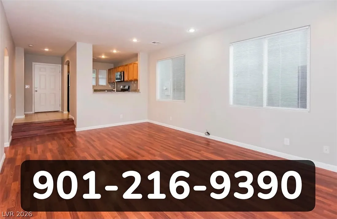 3 bed, 3.0 bath, 1421 sqft, $1,500 — Photo 4