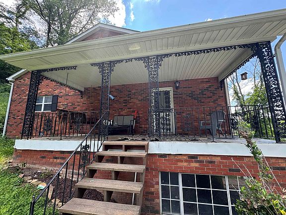 3rd image of 2315 5th St W